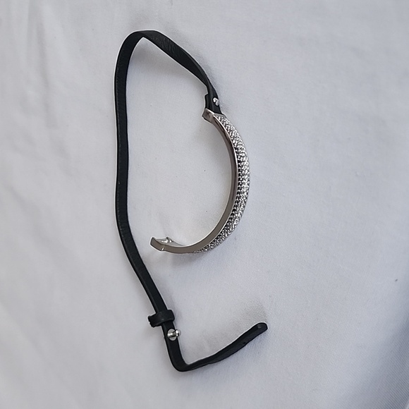 womens wrapped bracelet - Picture 3 of 4